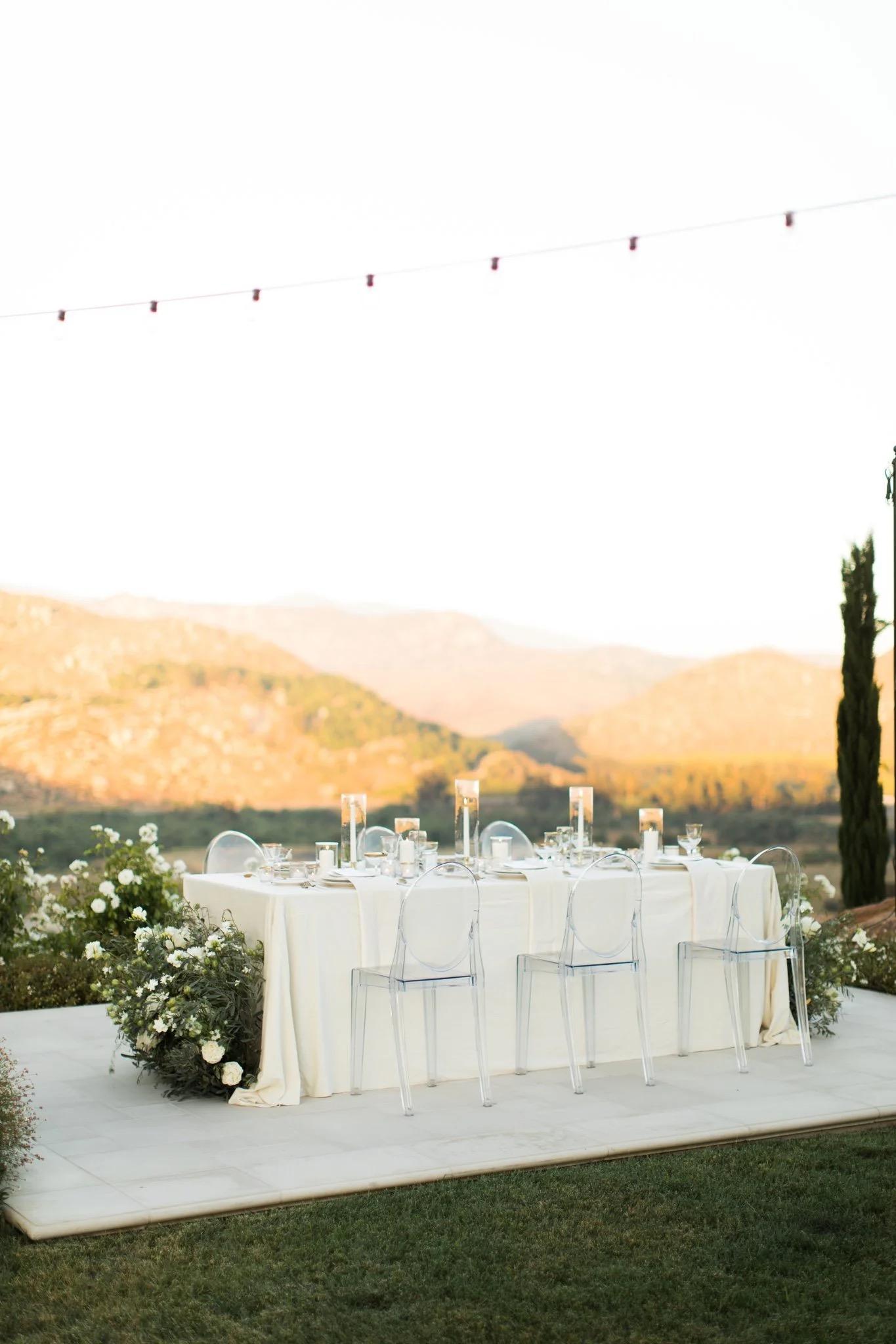 Modern Ivory Weddings